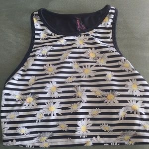 New Betsy Johnson performance top size s